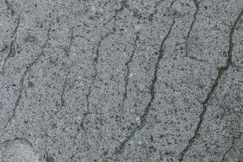 コンクリートのひび割れのイメージ図